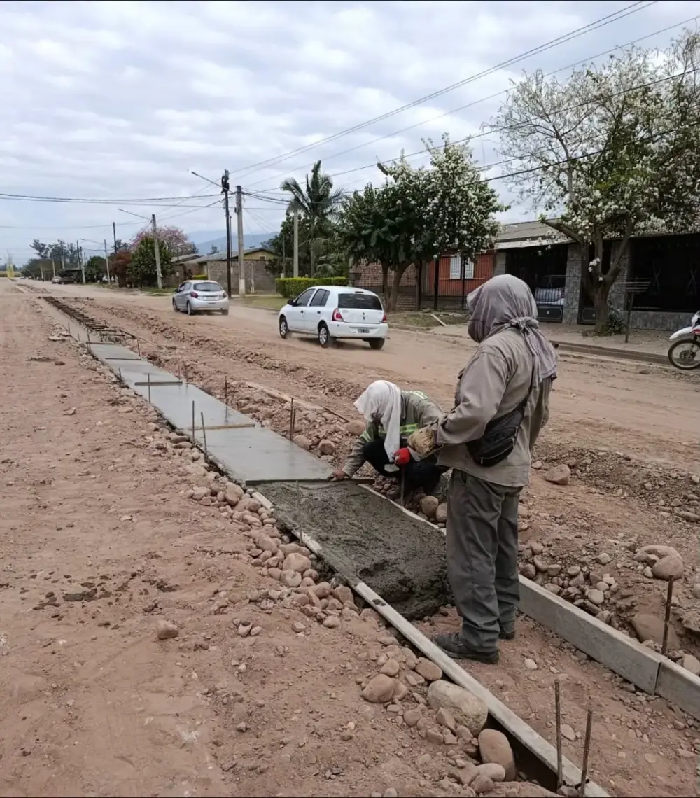 Pavimentación Av. Papa Francisco - antes